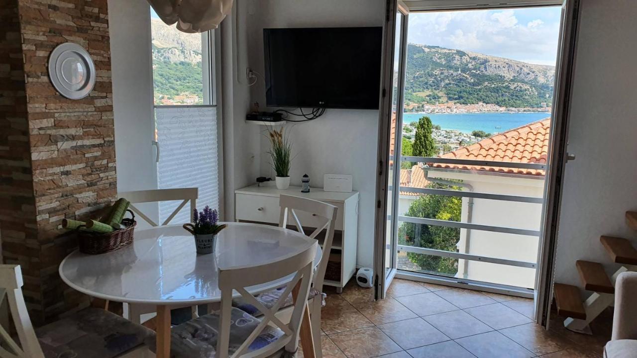 Apartment Helmut With Sea View Baska  Ngoại thất bức ảnh