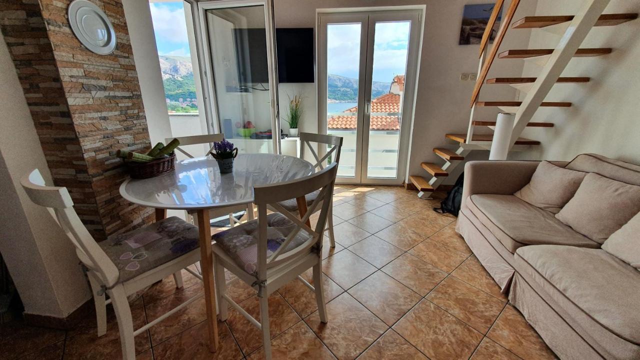 Apartment Helmut With Sea View Baska  Ngoại thất bức ảnh