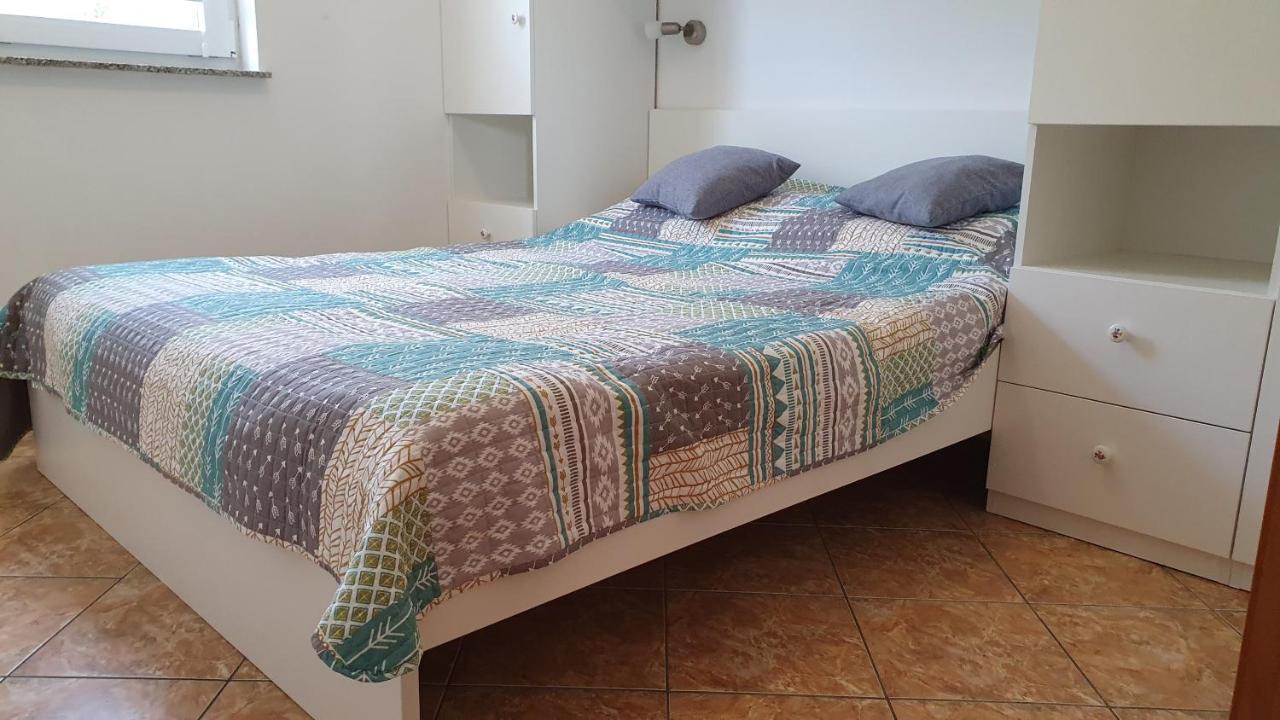 Apartment Helmut With Sea View Baska  Ngoại thất bức ảnh